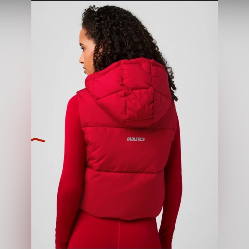NWT FABLETICS Red Puffer Vest with Hood